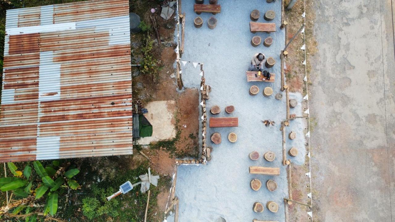 Suan pu si Ska Keo Hotel Ban Pa Daeng  Kültér fotó